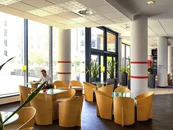Hotel Ibis Centre Euromed 3*